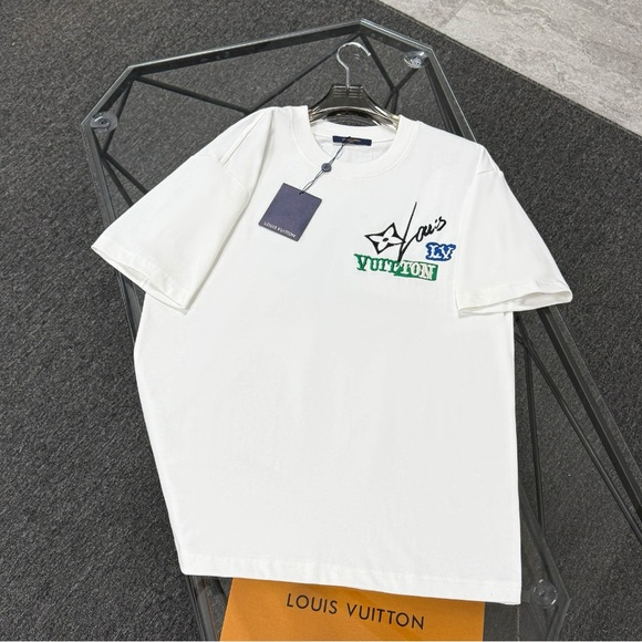 Louis Vuitton White Tee with Embroidered Logo - Picture 1 of 5